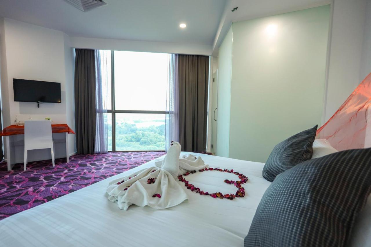 Pegasus Hotel Shah Alam Buitenkant foto