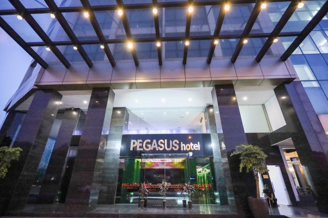 Pegasus Hotel Shah Alam Buitenkant foto