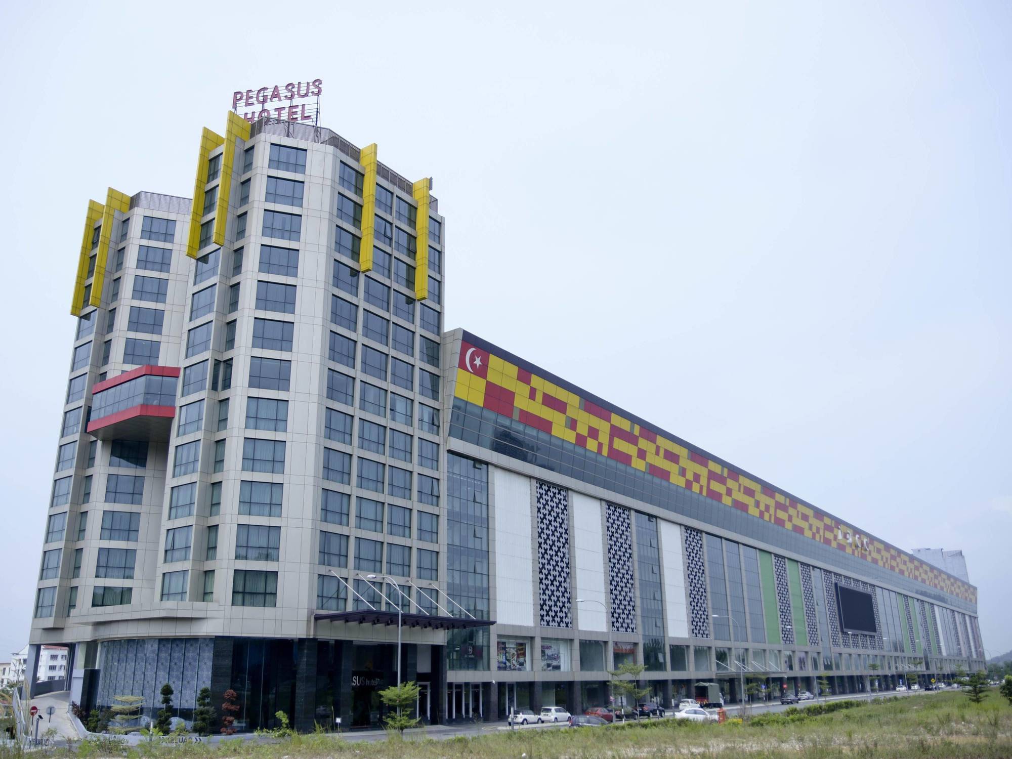 Pegasus Hotel Shah Alam Buitenkant foto