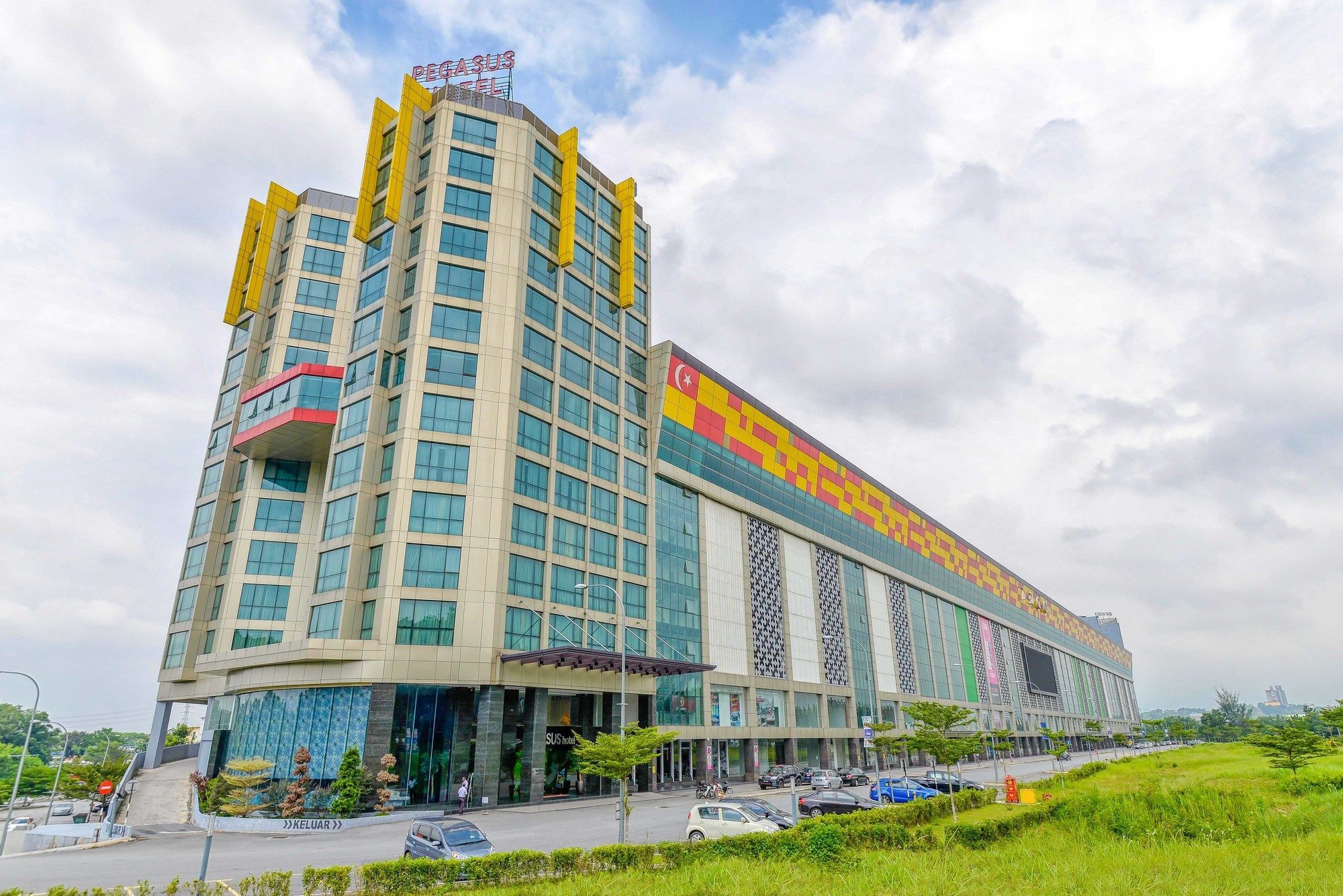 Pegasus Hotel Shah Alam Buitenkant foto