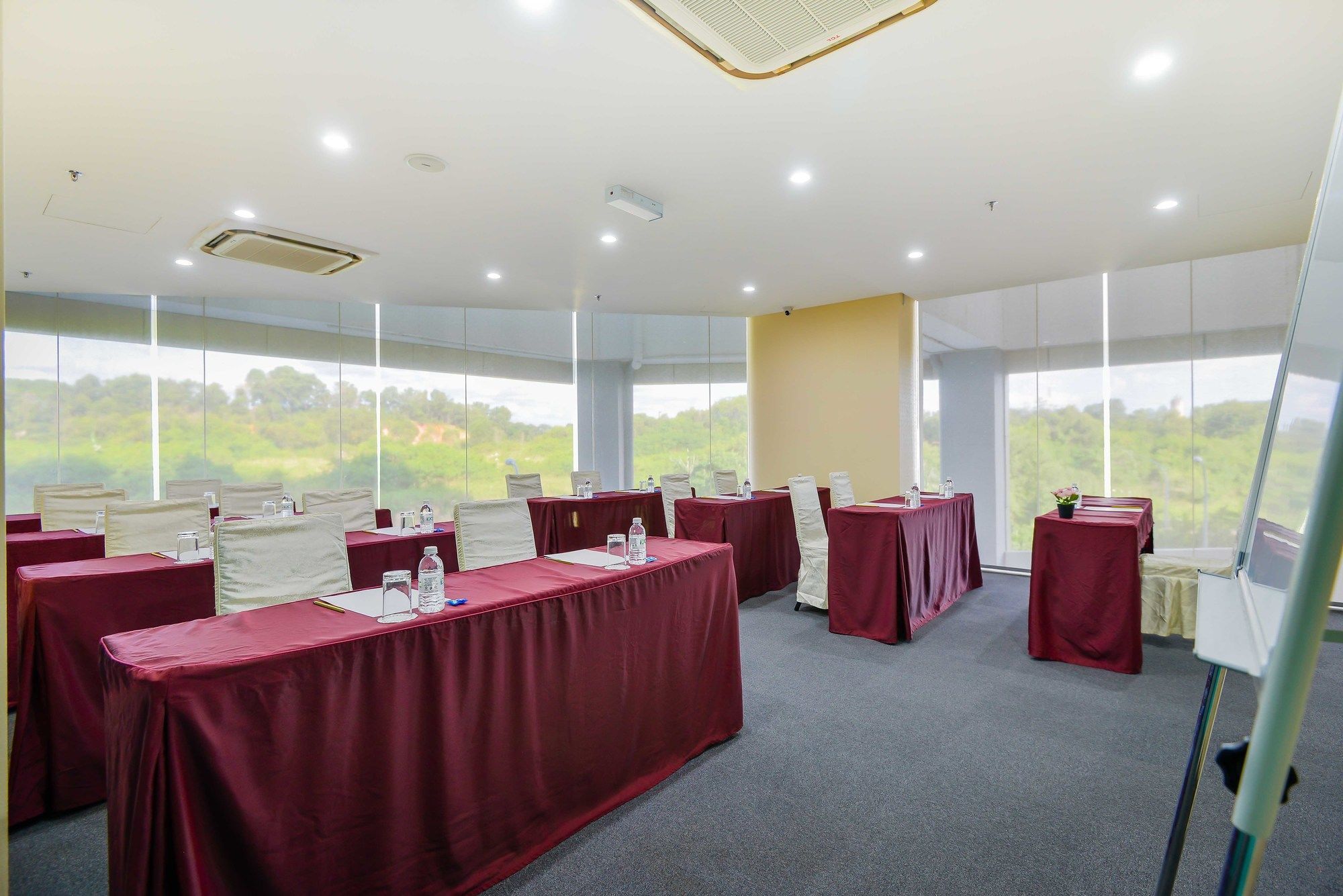 Pegasus Hotel Shah Alam Buitenkant foto